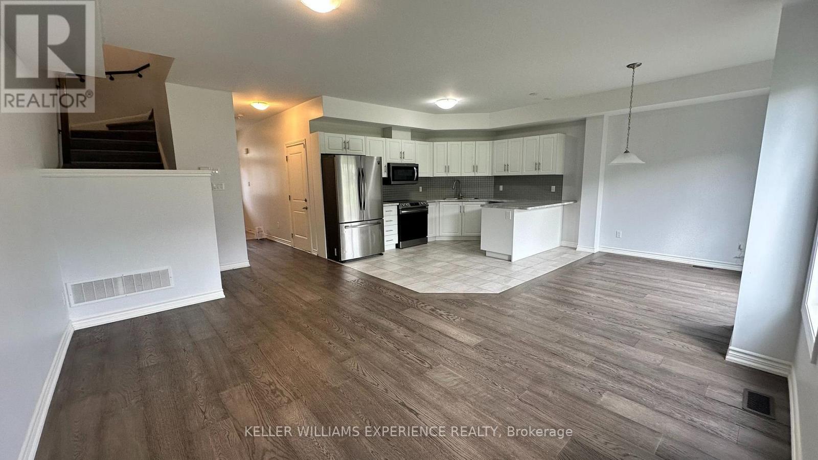 104 Addison Street, Blue Mountains, Ontario  N0H 1J0 - Photo 6 - X13744170