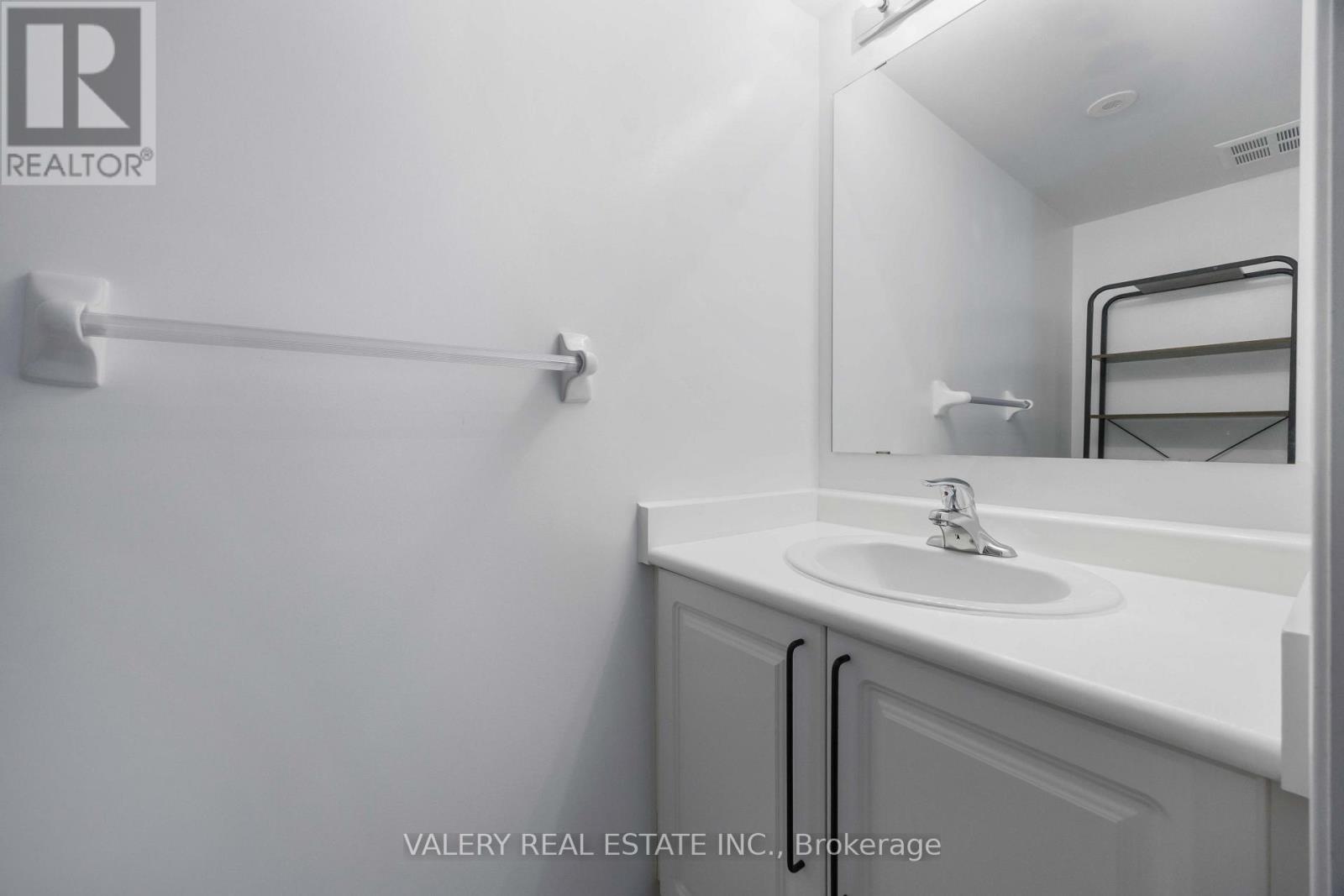 62 - 50 Turntable Crescent, Toronto, Ontario  M6H 4K9 - Photo 16 - W13662788
