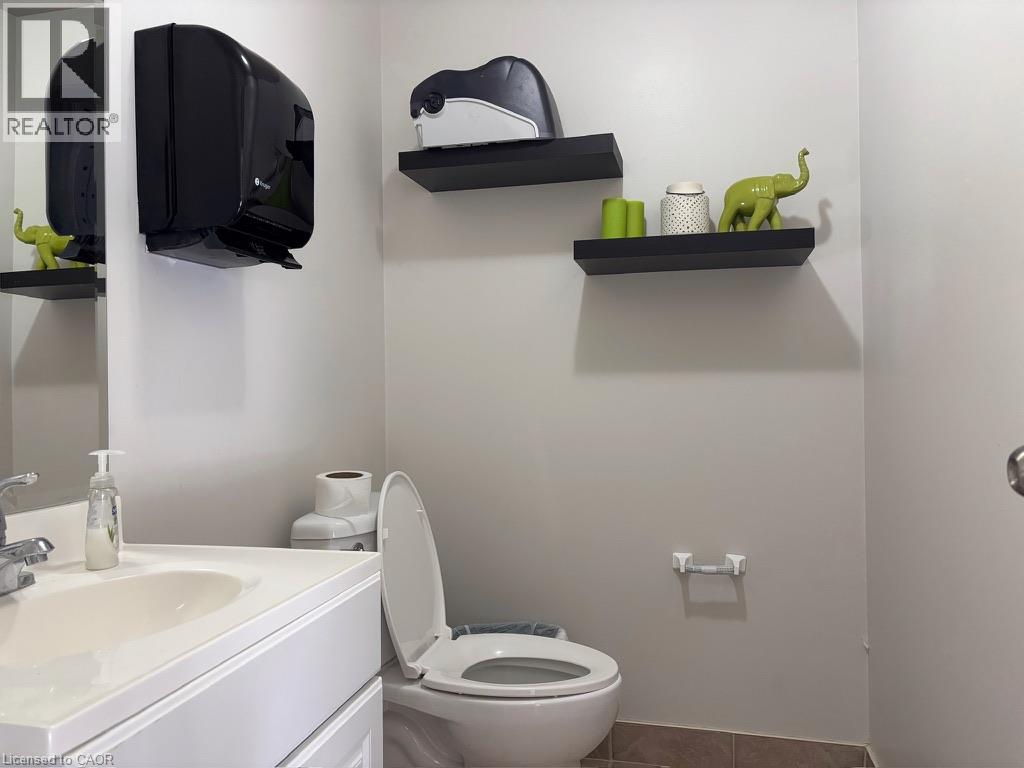 510 Speers Road Unit# 1, Oakville, Ontario  L6K 2G3 - Photo 5 - 40860551