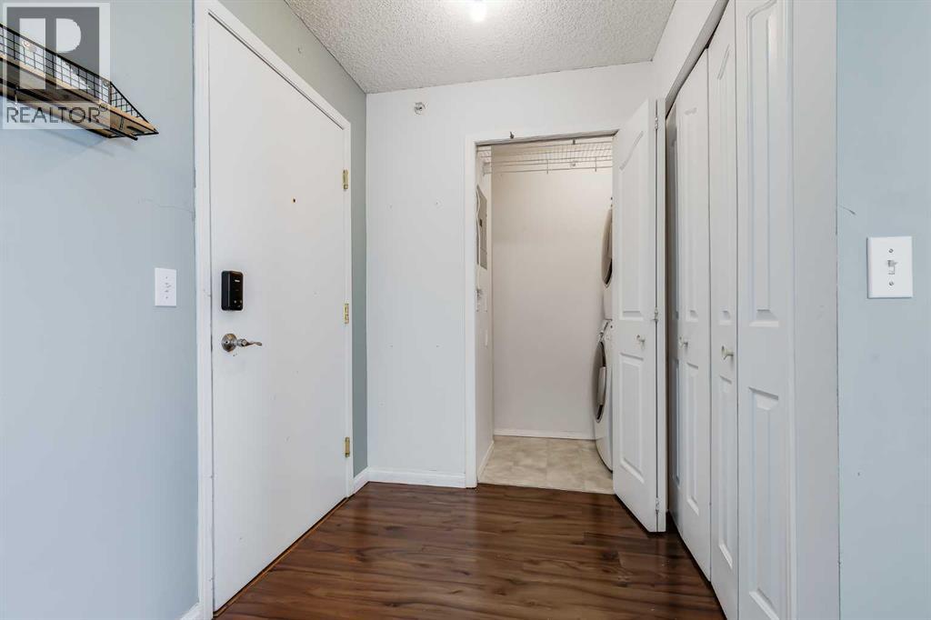 418, 4000 Somervale Court Sw, Calgary, Alberta  T2Y 4J3 - Photo 20 - A2335868