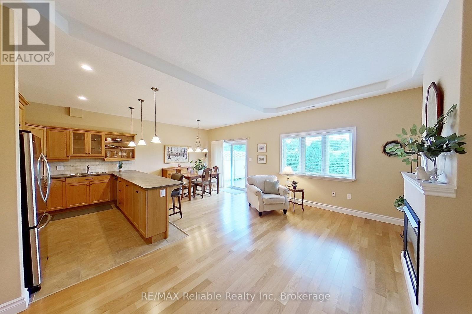 15 Bayfield Mews Lane, Bluewater, Ontario  N0M 1G0 - Photo 15 - X12887498