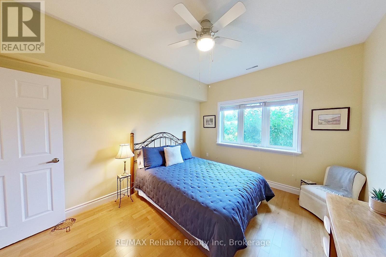 15 Bayfield Mews Lane, Bluewater, Ontario  N0M 1G0 - Photo 27 - X12887498