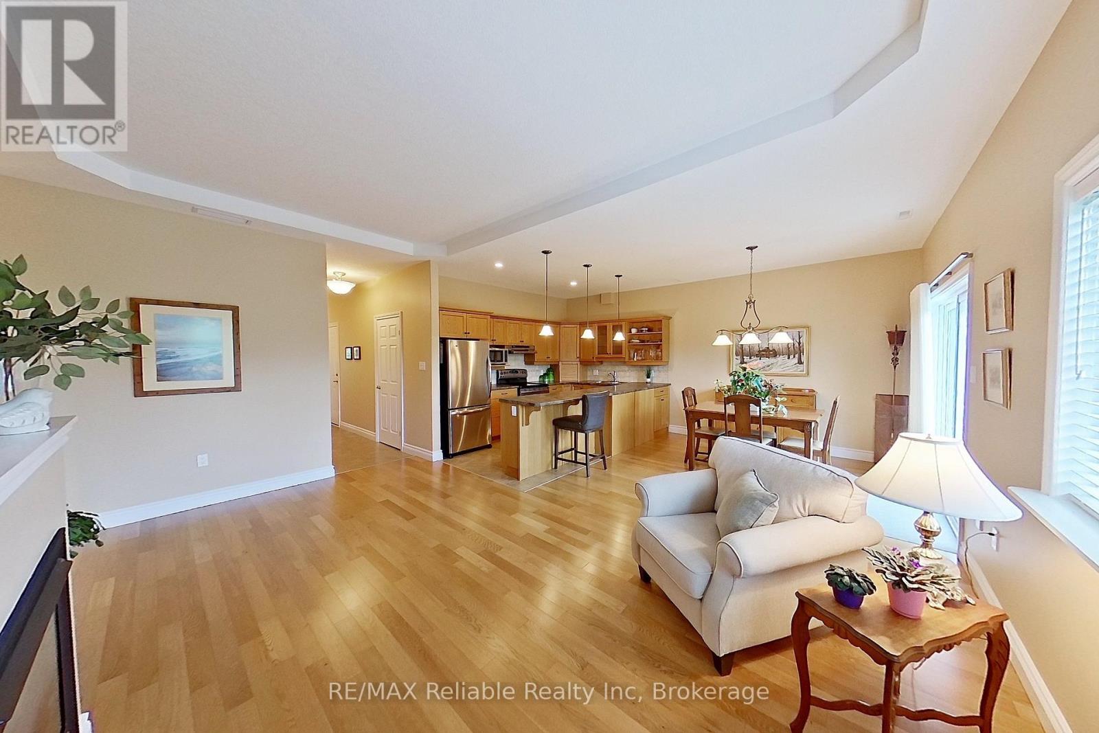 15 Bayfield Mews Lane, Bluewater, Ontario  N0M 1G0 - Photo 25 - X12887498
