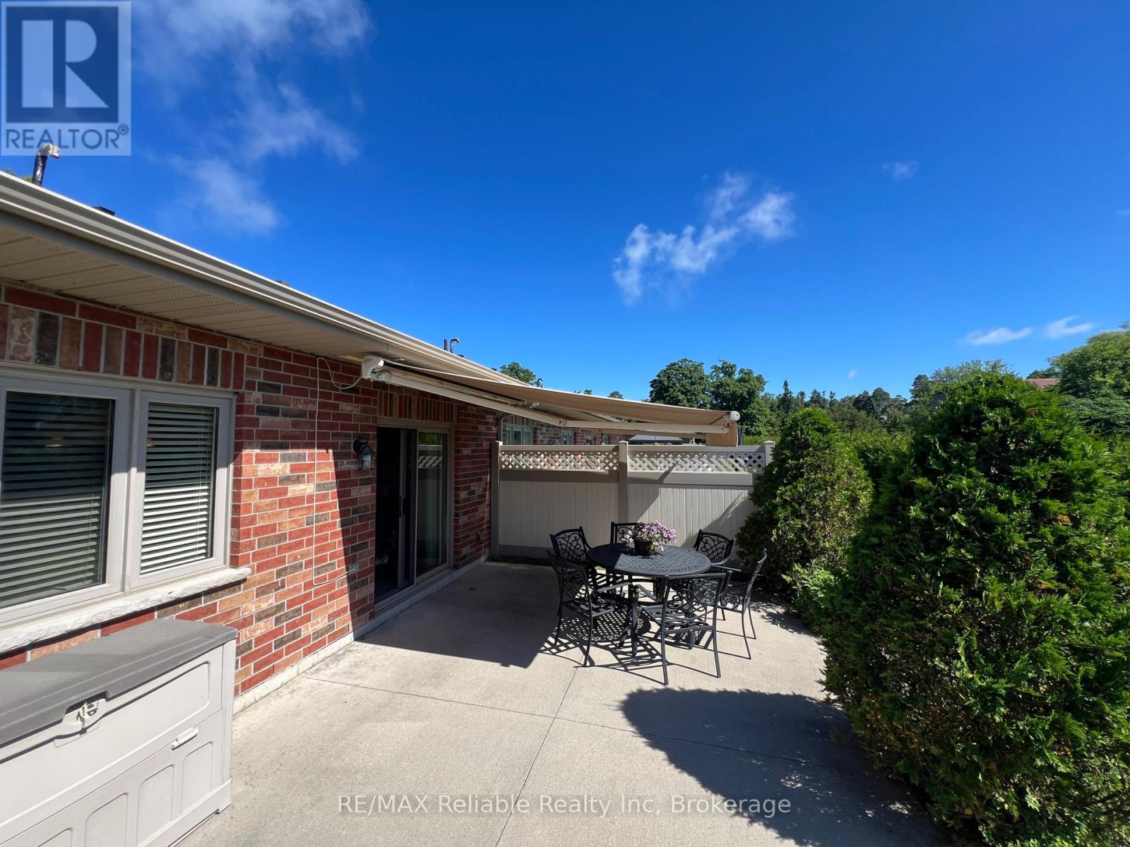 15 Bayfield Mews Lane, Bluewater, Ontario  N0M 1G0 - Photo 39 - X12887498