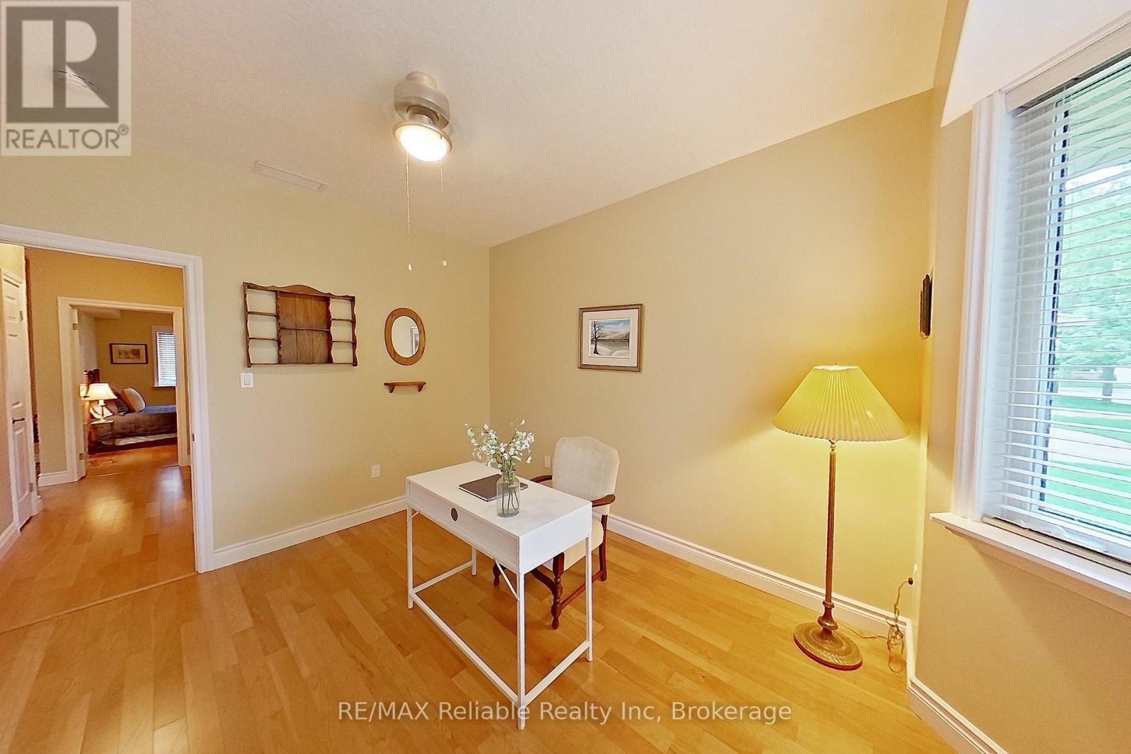 15 Bayfield Mews Lane, Bluewater, Ontario  N0M 1G0 - Photo 32 - X12887498