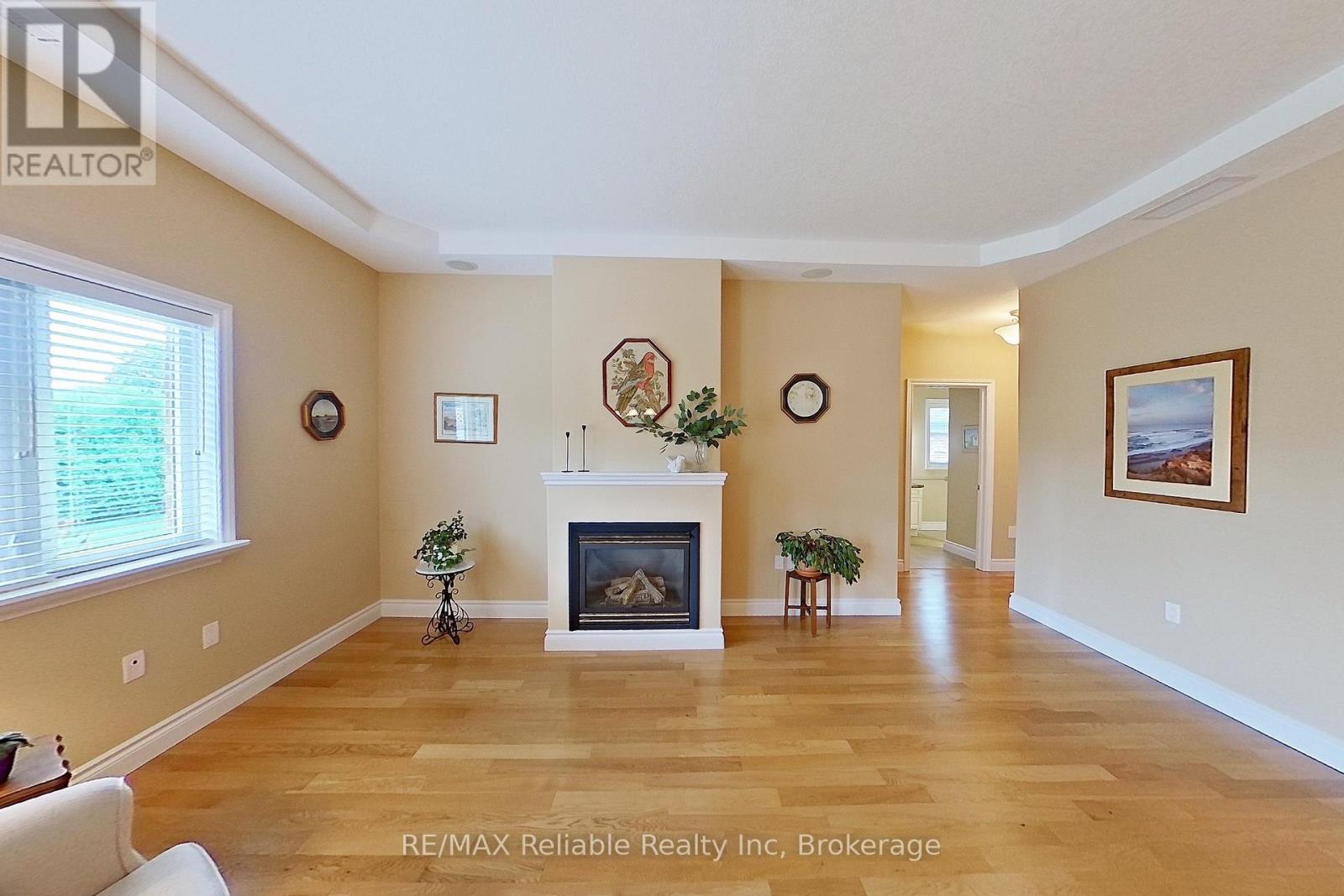 15 Bayfield Mews Lane, Bluewater, Ontario  N0M 1G0 - Photo 24 - X12887498