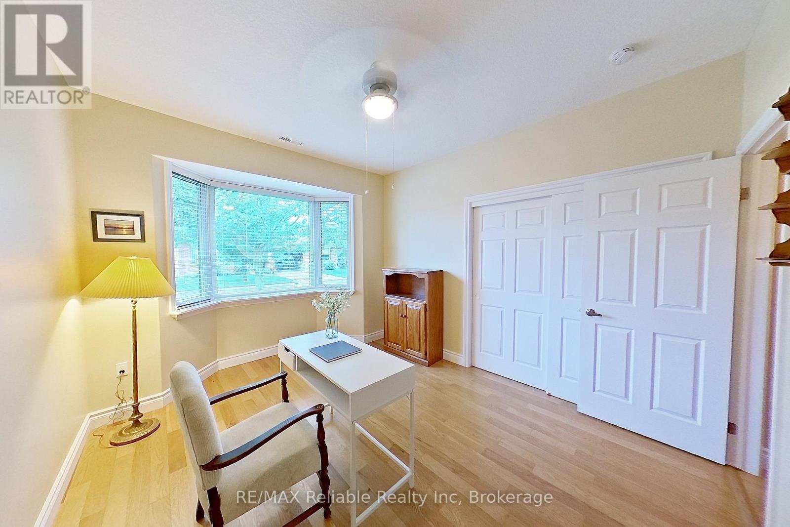 15 Bayfield Mews Lane, Bluewater, Ontario  N0M 1G0 - Photo 34 - X12887498