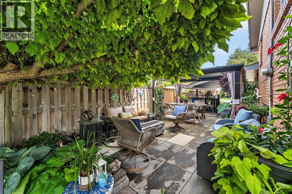 3742 Myrtle Avenue, Windsor, Ontario  N8W 5W1 - Photo 10 - 26021651