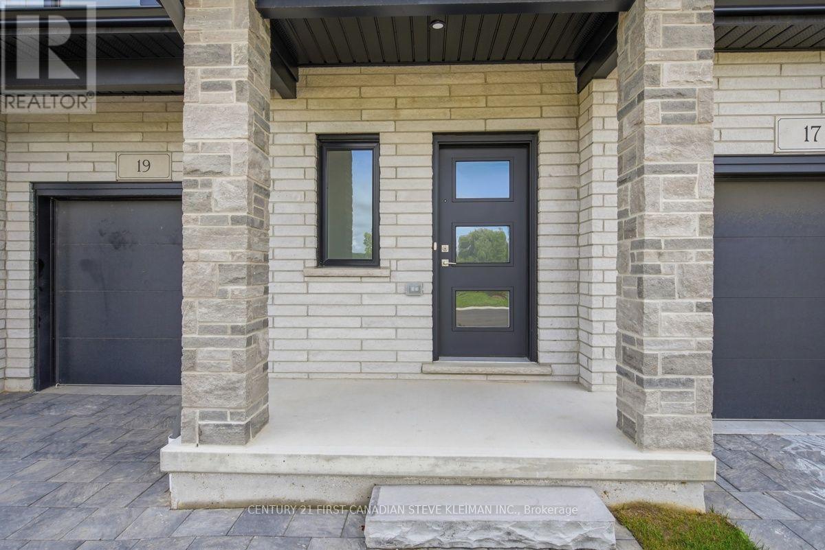19 - 2700 Buroak Drive, London North, Ontario  N6G 5B6 - Photo 4 - X12773168