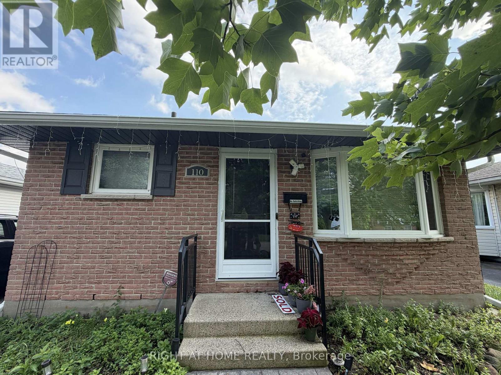 110 Muriel Crescent, London South, Ontario  N6E 2K5 - Photo 3 - X13744212