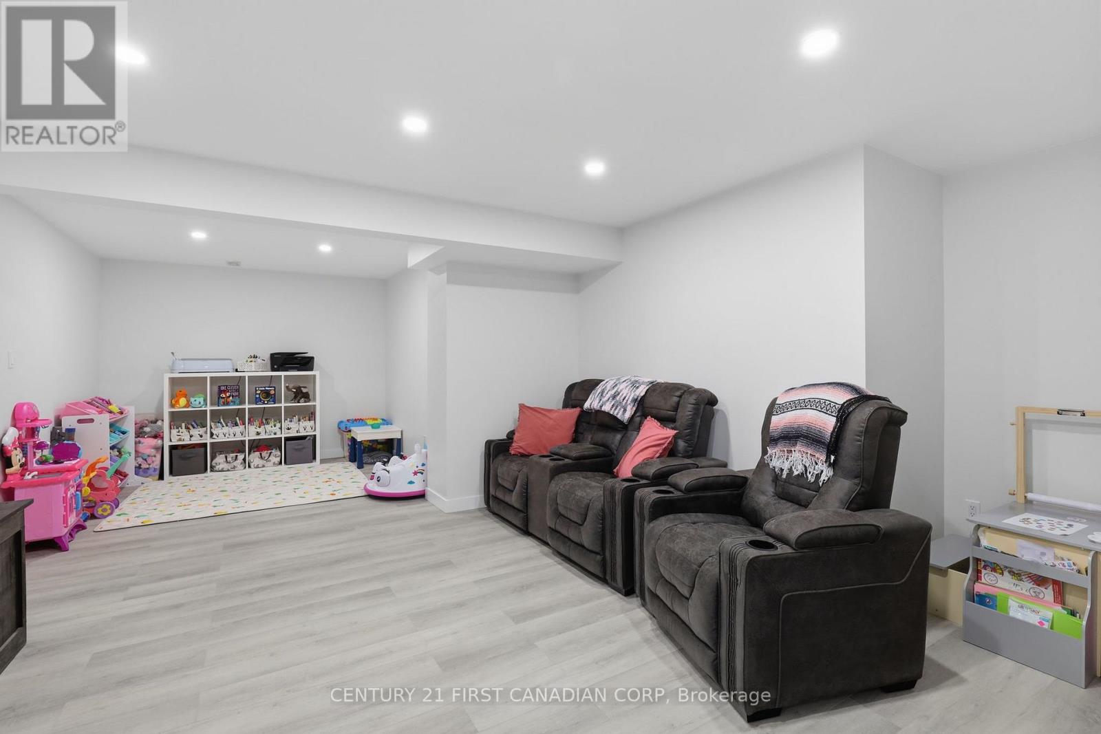 29 Nicoles Trail, Thames Centre, Ontario  N0M 2P0 - Photo 26 - X13744258