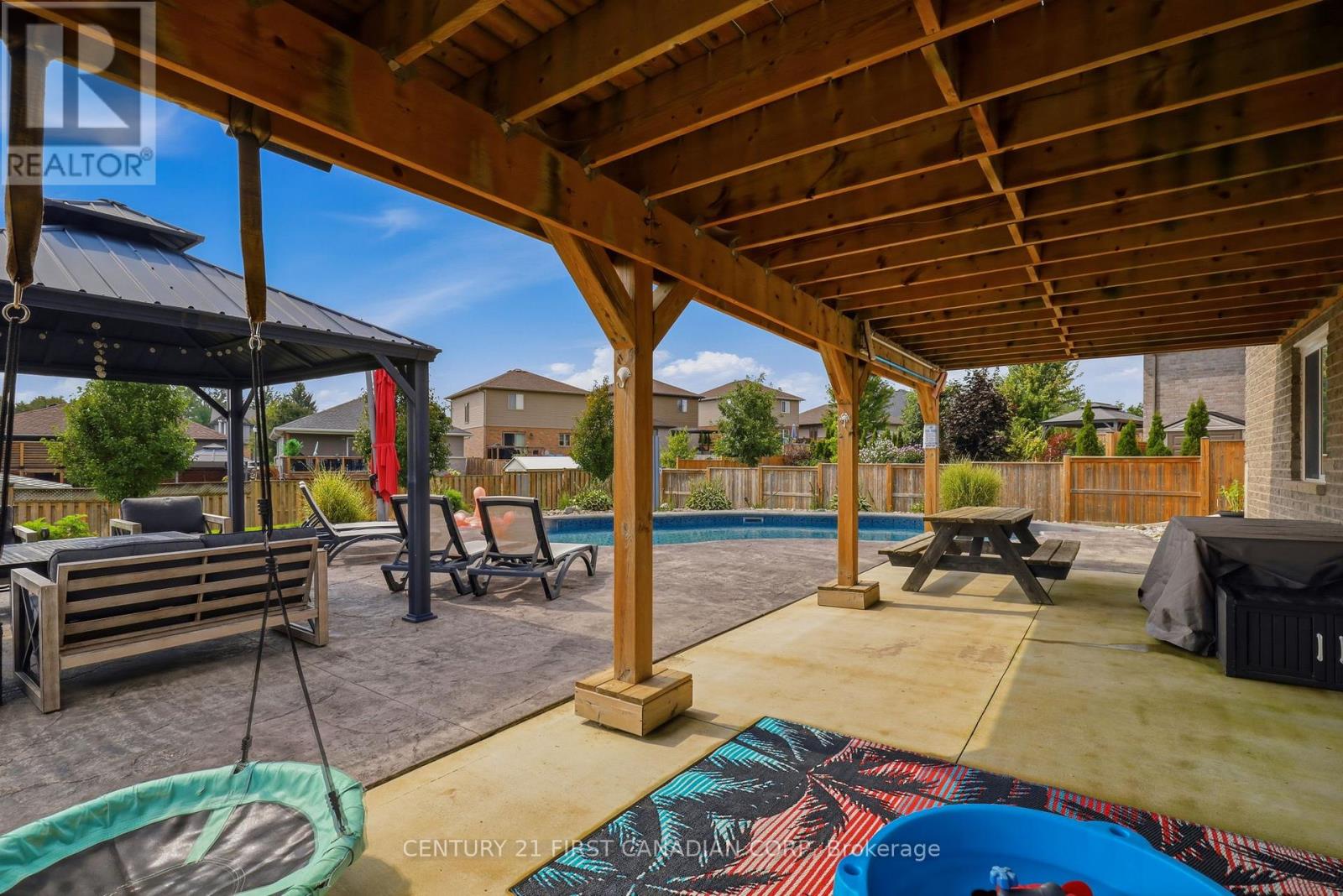 29 Nicoles Trail, Thames Centre, Ontario  N0M 2P0 - Photo 31 - X13744258