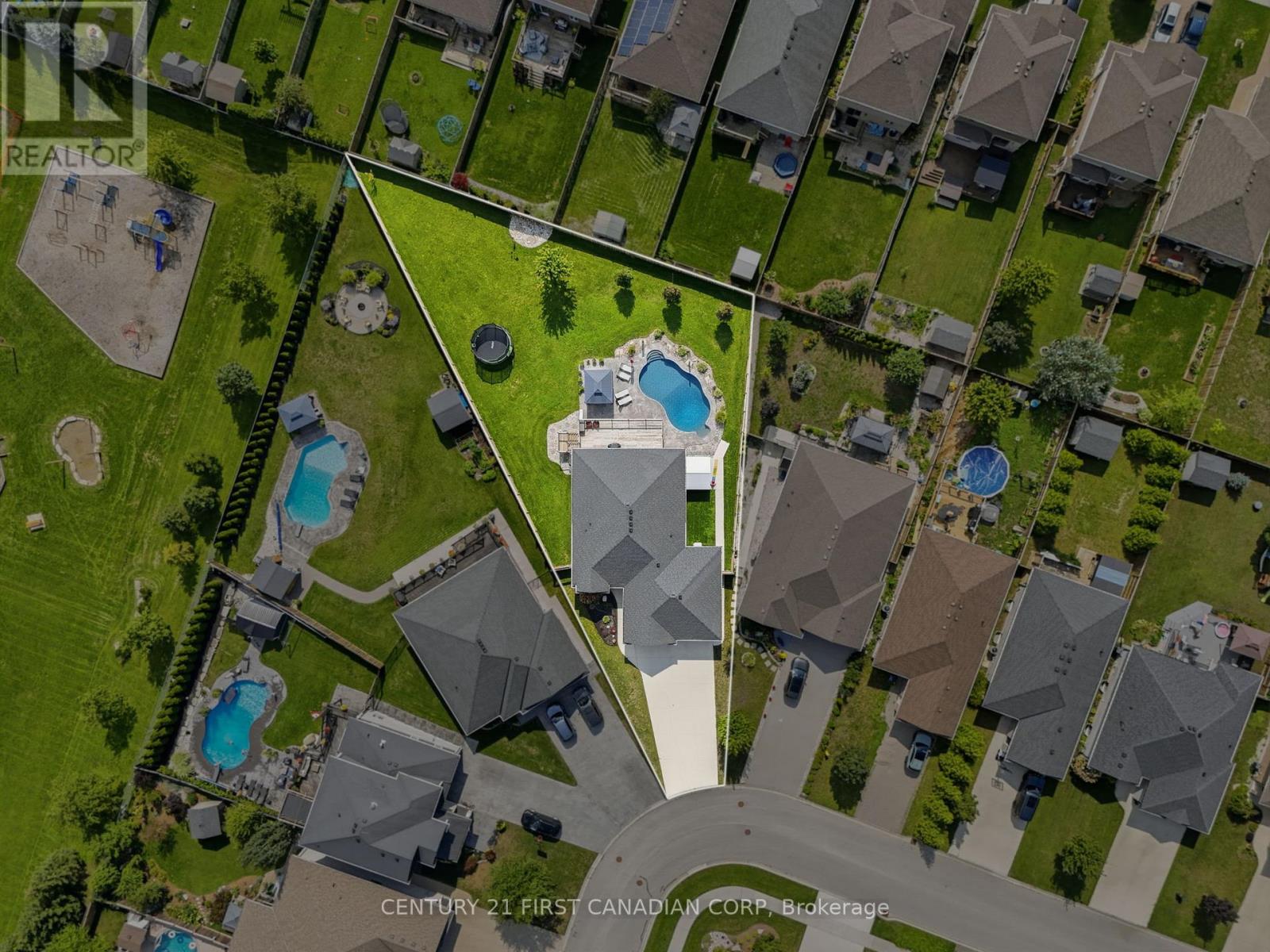 29 Nicoles Trail, Thames Centre, Ontario  N0M 2P0 - Photo 48 - X13744258