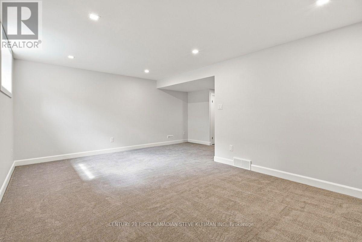 19 - 2700 Buroak Drive, London North, Ontario  N6G 5B6 - Photo 39 - X12773168