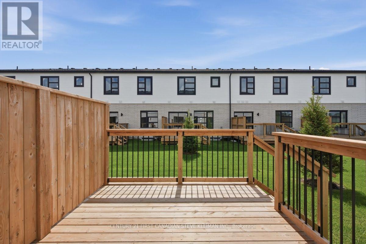 19 - 2700 Buroak Drive, London North, Ontario  N6G 5B6 - Photo 42 - X12773168