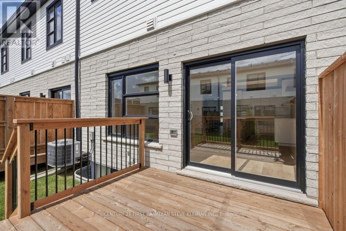19 - 2700 Buroak Drive, London North, Ontario  N6G 5B6 - Photo 43 - X12773168