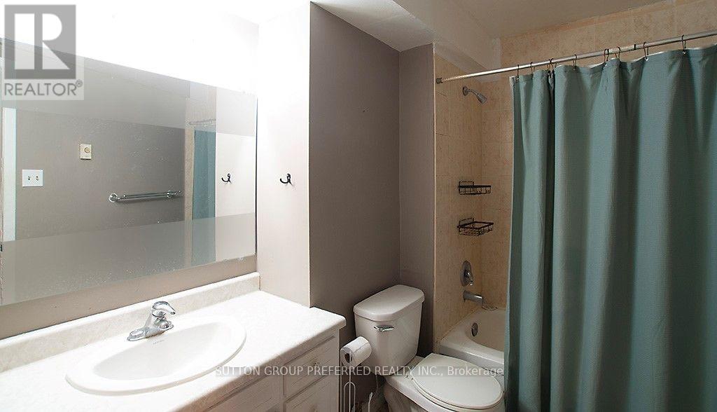 54 Gunn (Unit B) Street, London North, Ontario  N6G 1C7 - Photo 7 - X13633964