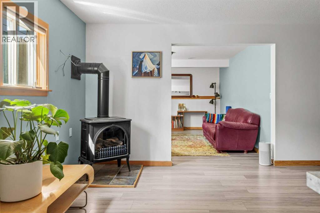1712 11th Avenue, Canmore, Alberta  T1W 1V2 - Photo 47 - A2342725