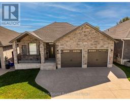 2545 9TH AVENUE E, owen sound, Ontario