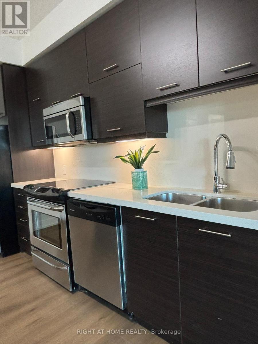 805 - 26 Norton Avenue, Toronto, Ontario  M2N 0H6 - Photo 5 - C13744254