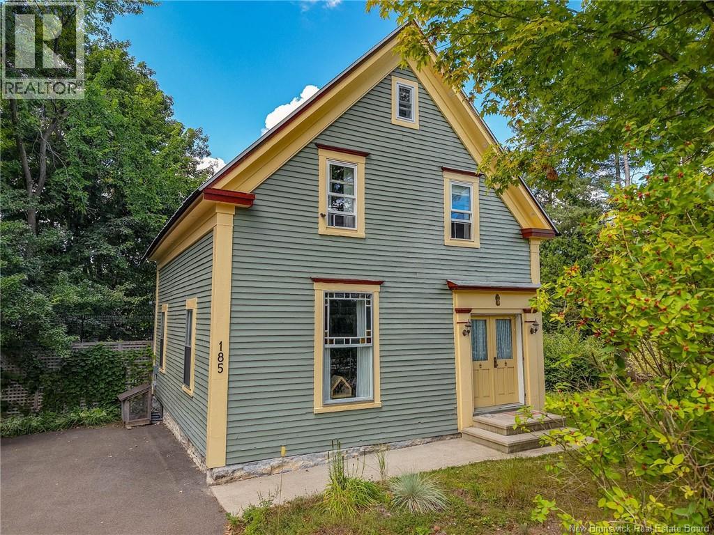 185 Canada Street, Fredericton, New Brunswick  E3A 3Z9 - Photo 2 - NB147233