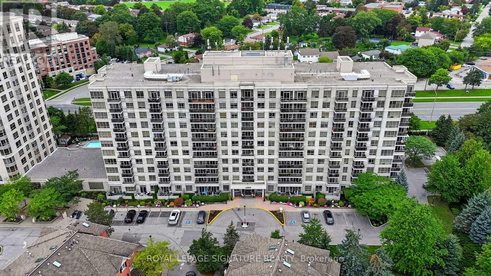 610 - 1200 The Esplanade Road N, Pickering, Ontario  L1V 6V3 - Photo 1 - E13744184
