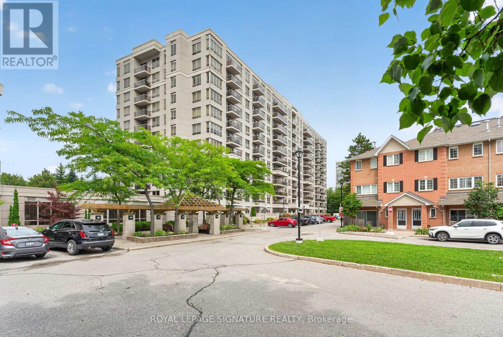610 - 1200 The Esplanade Road N, Pickering, Ontario  L1V 6V3 - Photo 2 - E13744184