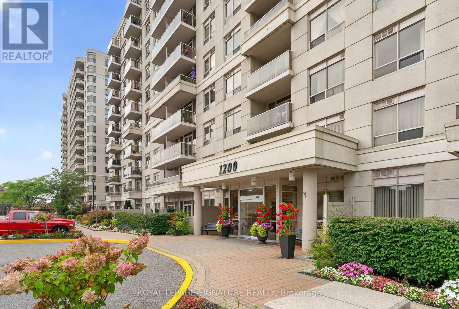 610 - 1200 The Esplanade Road N, Pickering, Ontario  L1V 6V3 - Photo 3 - E13744184