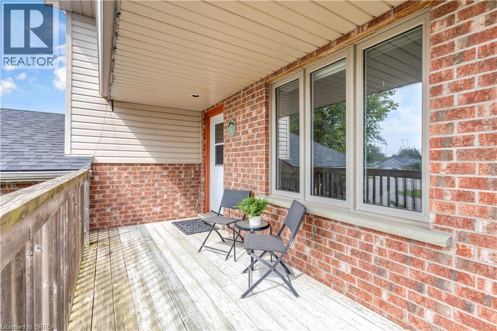 2020 John Street, Jarvis, Ontario  N0A 1J0 - Photo 2 - 40854705