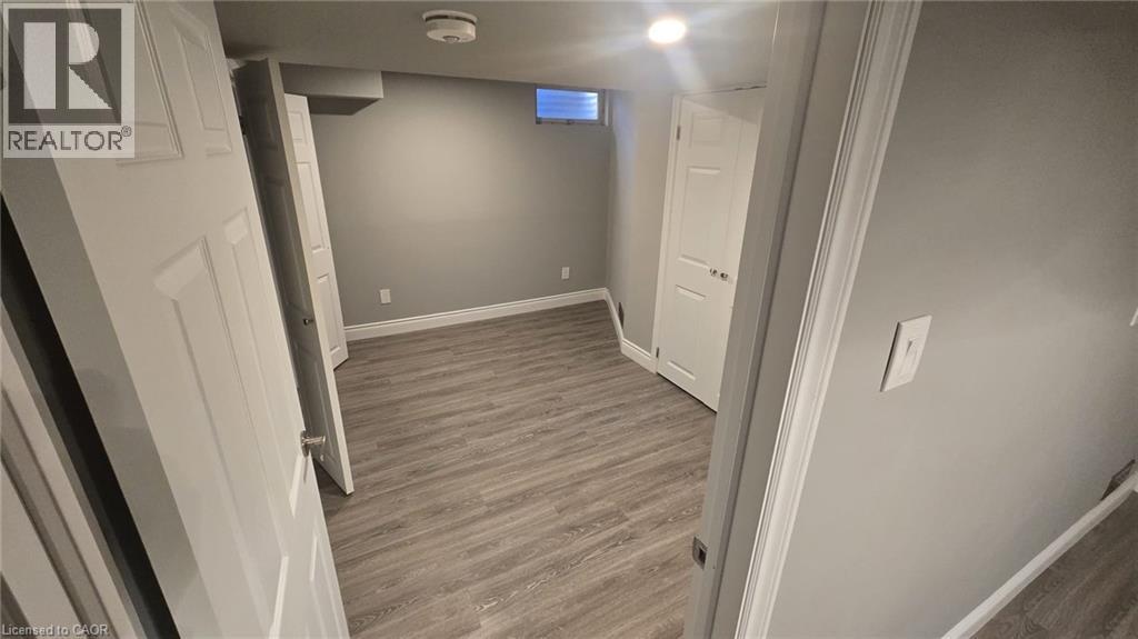 216 Brunswick Crescent, London, Ontario  N6G 3L2 - Photo 17 - 40856048