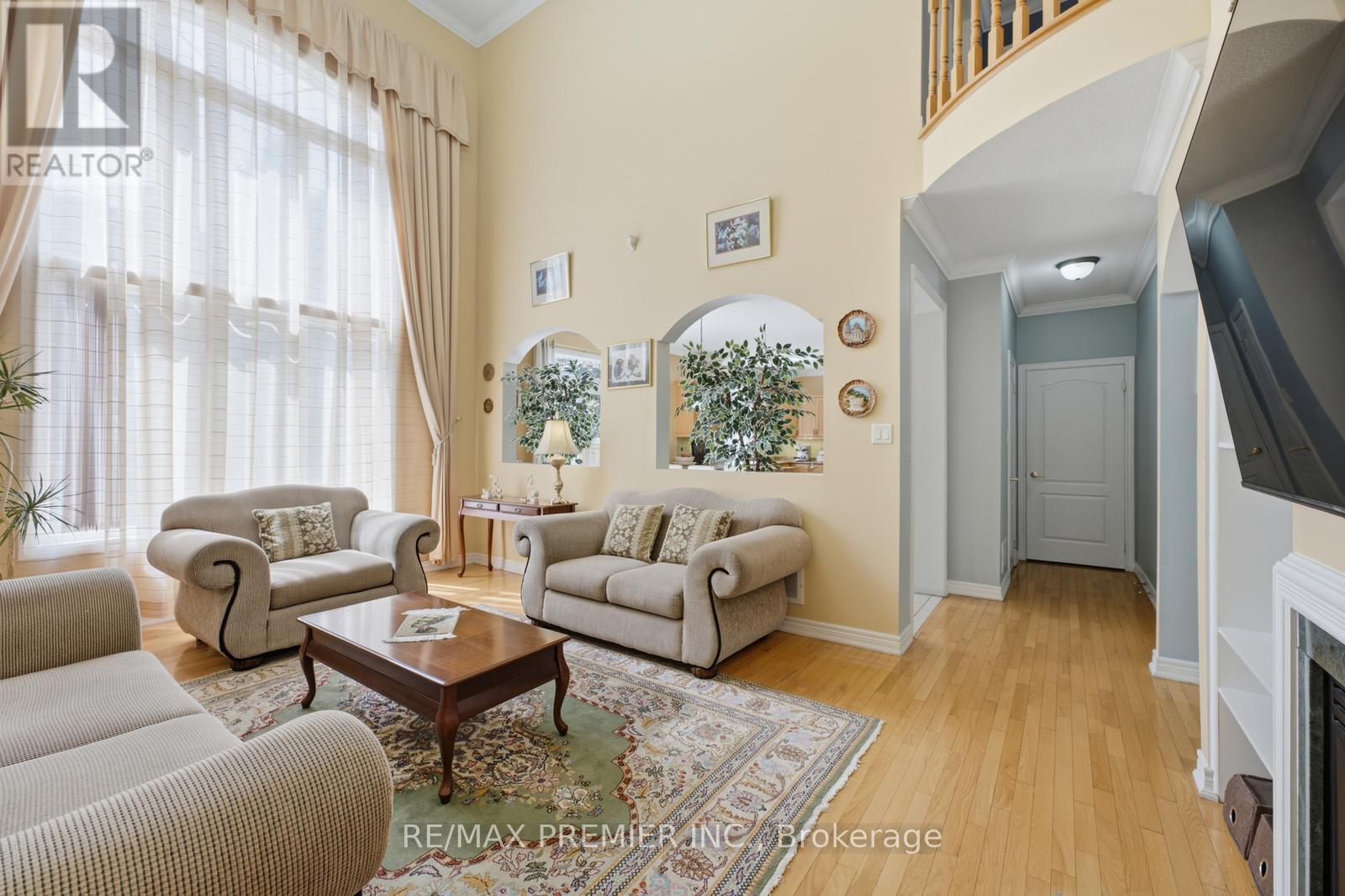63 Summeridge Drive, Vaughan, Ontario  L4J 8T3 - Photo 18 - N13744266