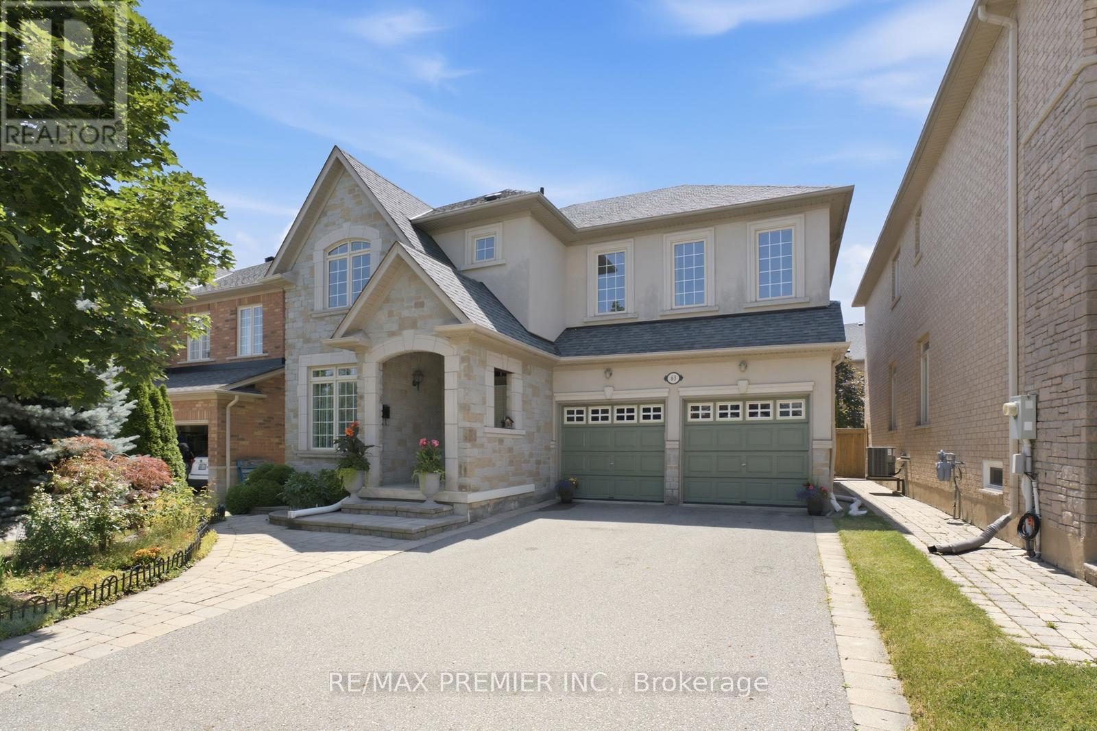 63 Summeridge Drive, Vaughan, Ontario  L4J 8T3 - Photo 3 - N13744266
