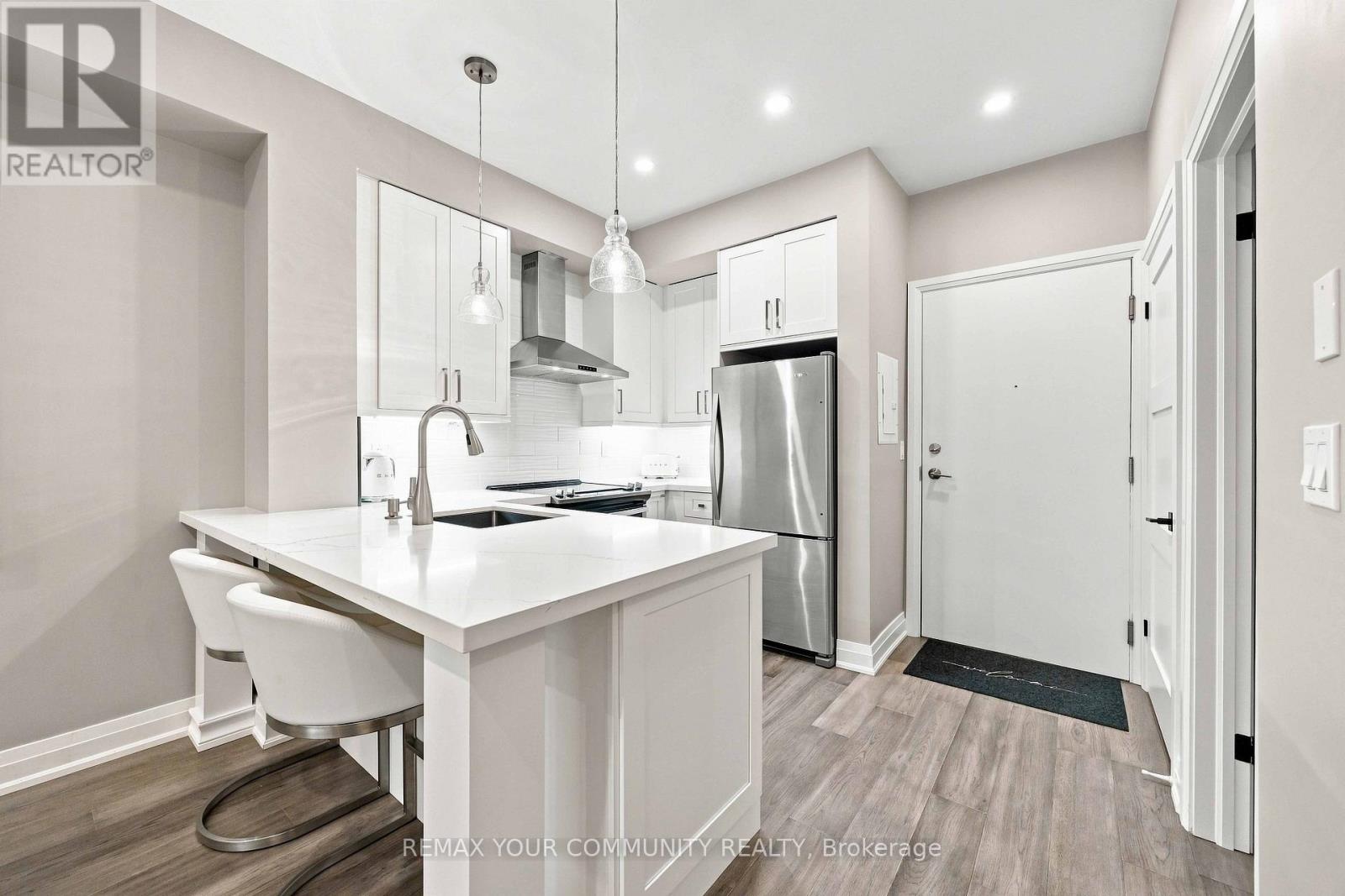 238 - 555 William Graham Drive, Aurora, Ontario  L4G 4H9 - Photo 11 - N13744312