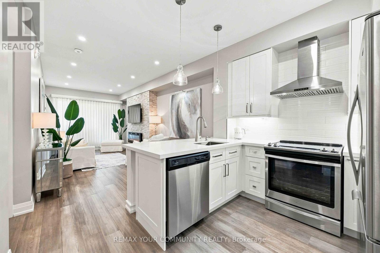 238 - 555 William Graham Drive, Aurora, Ontario  L4G 4H9 - Photo 13 - N13744312