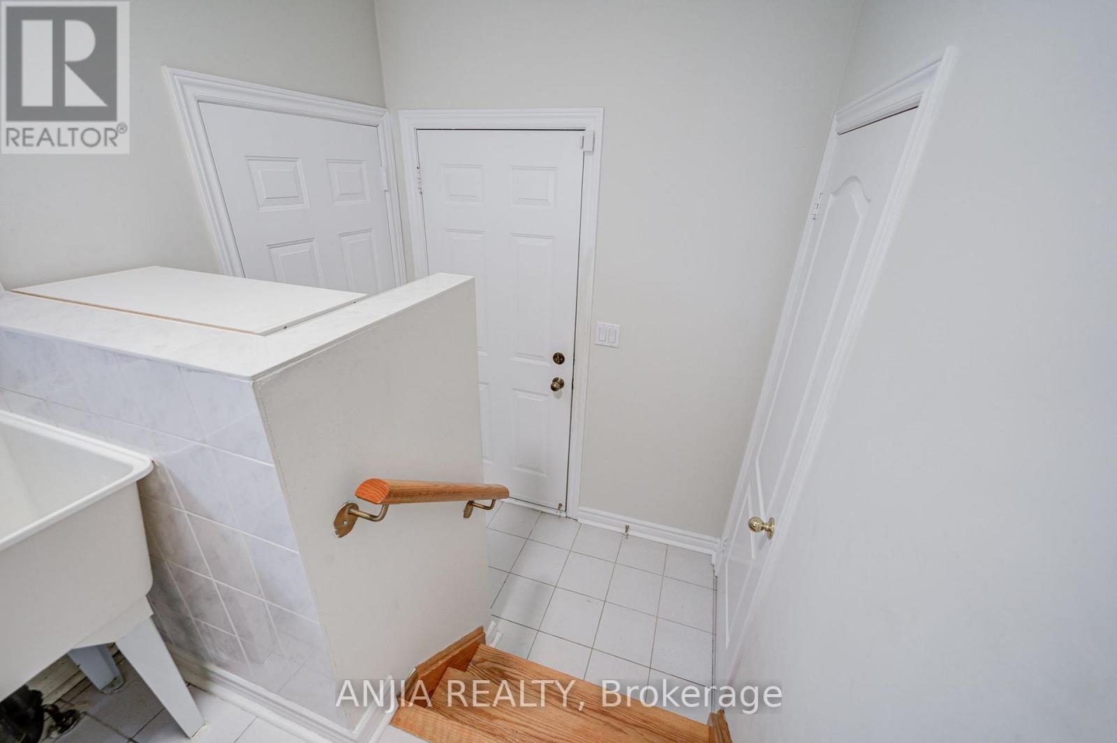 32 Turnberry Crescent, Markham, Ontario  L3R 0R6 - Photo 17 - N13744328