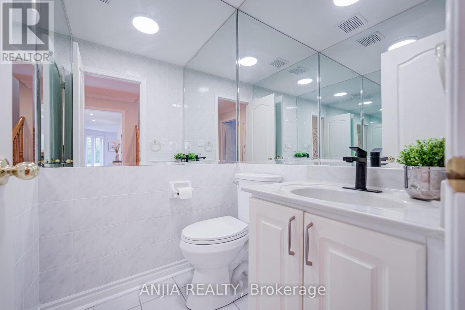 32 Turnberry Crescent, Markham, Ontario  L3R 0R6 - Photo 19 - N13744328