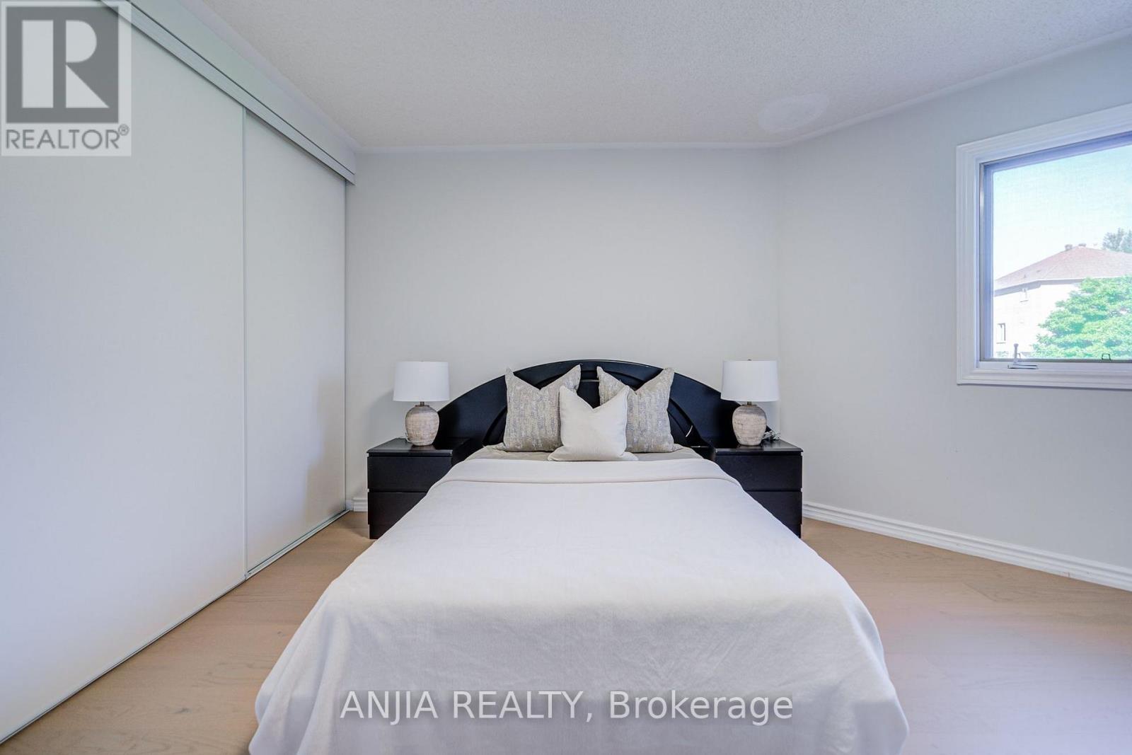 32 Turnberry Crescent, Markham, Ontario  L3R 0R6 - Photo 30 - N13744328