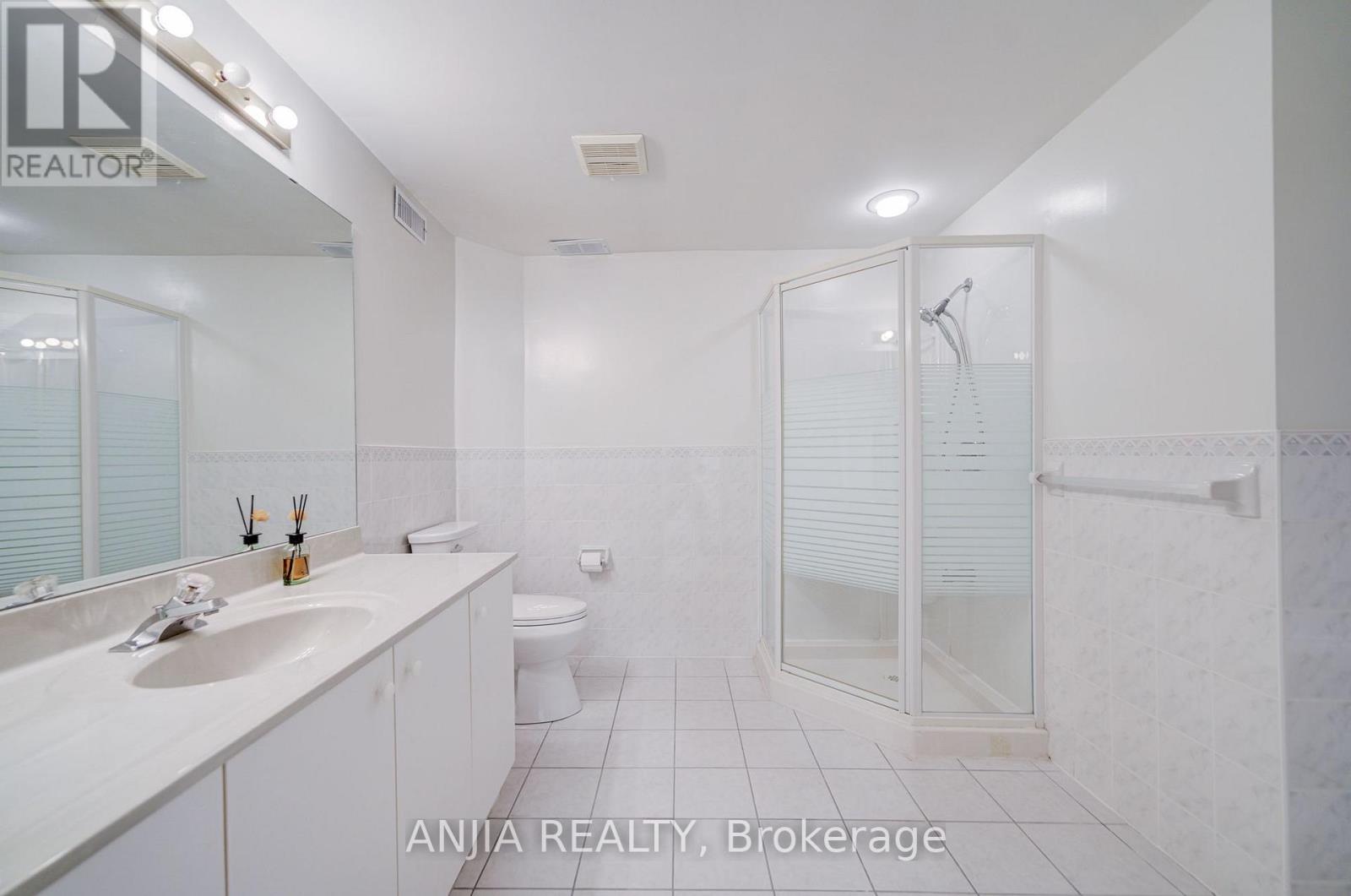 32 Turnberry Crescent, Markham, Ontario  L3R 0R6 - Photo 44 - N13744328