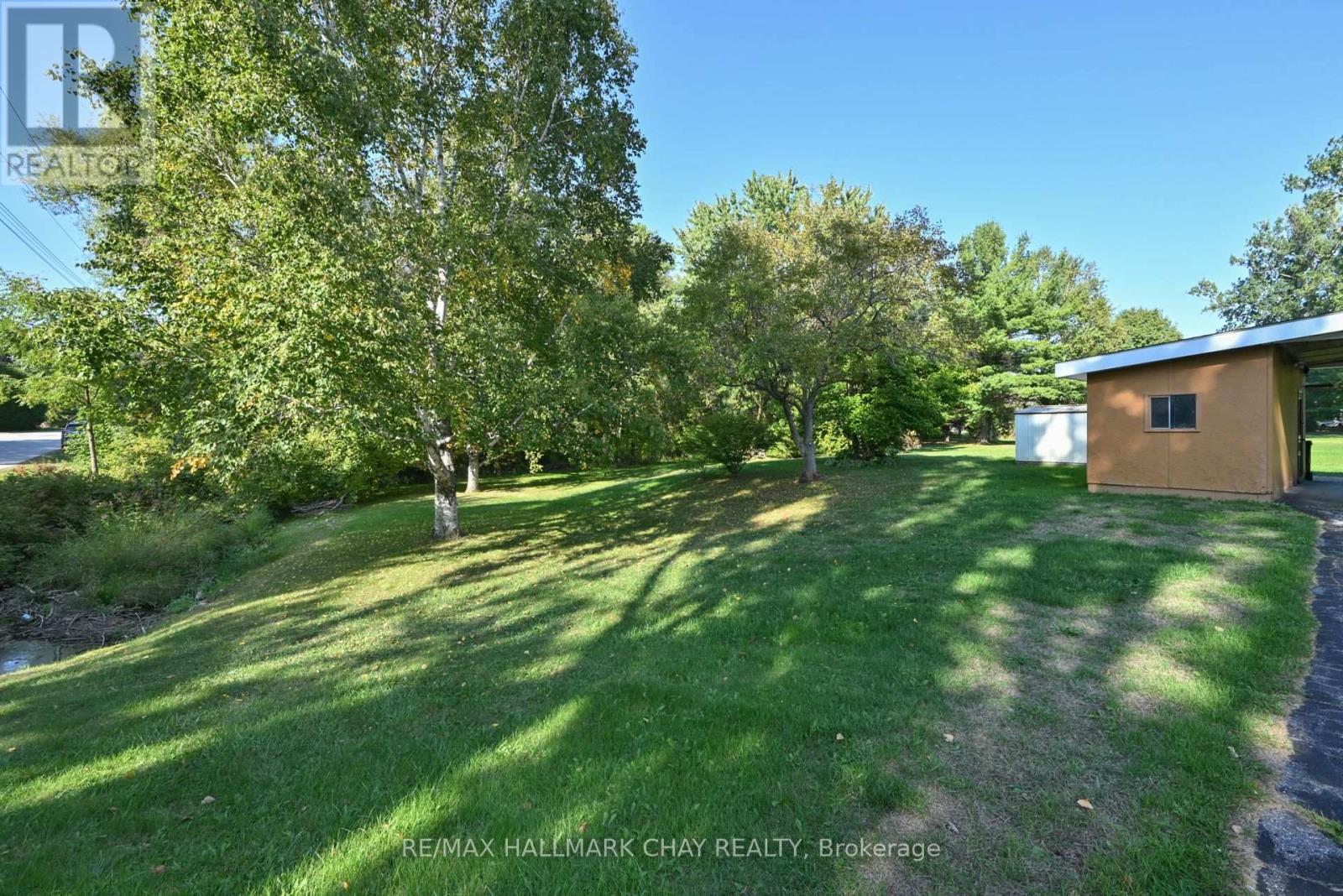 213 Dominion Drive, Clearview (Stayner), Ontario  L0M 1S0 - Photo 11 - S13744316