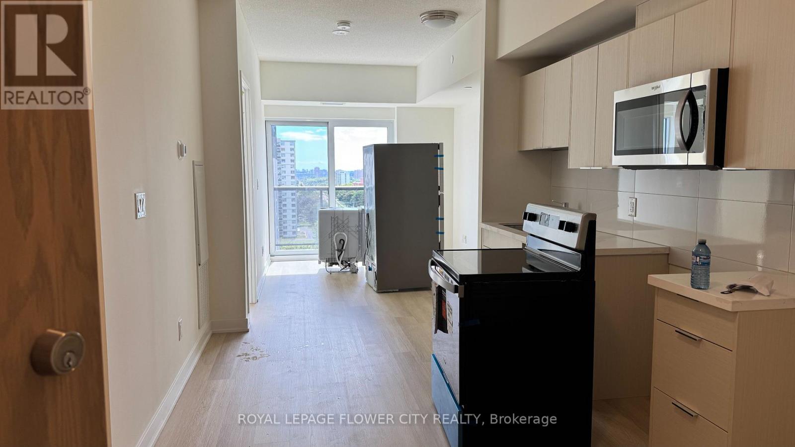 1007 - 2825 Jane Street, Toronto, Ontario  M3N 0A8 - Photo 3 - W13744246