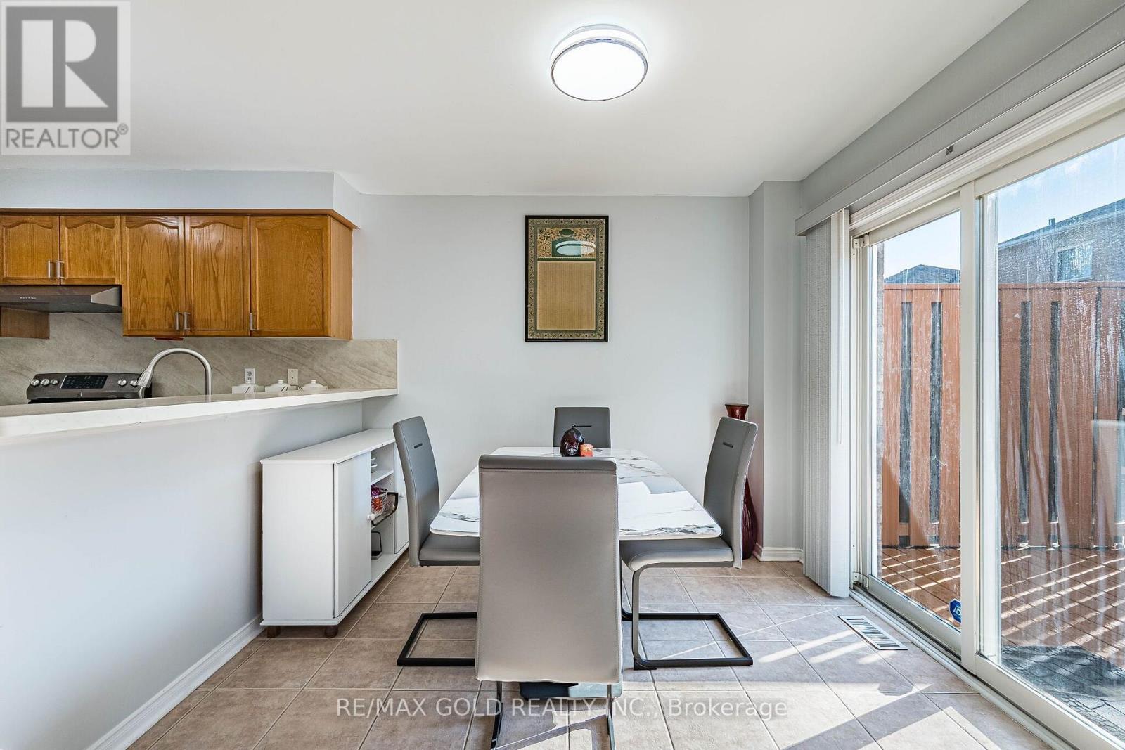 23 Ashmere Road, Brampton, Ontario  L7A 1W9 - Photo 17 - W13744262