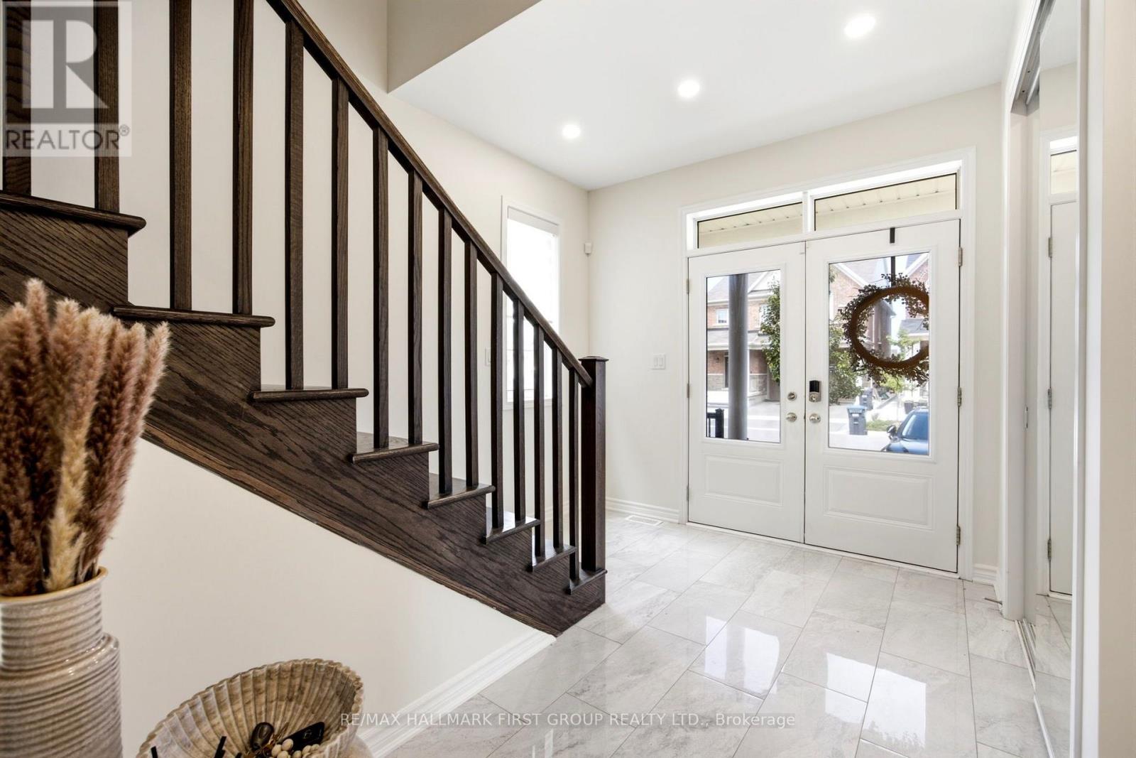 7 Salt Creek Terrace, Caledon, Ontario  L7C 4J2 - Photo 3 - W13744300