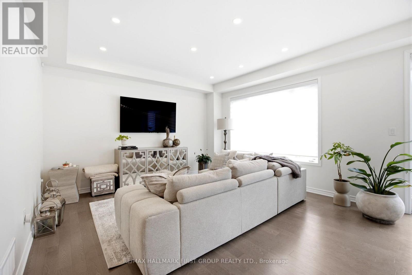 7 Salt Creek Terrace, Caledon, Ontario  L7C 4J2 - Photo 8 - W13744300