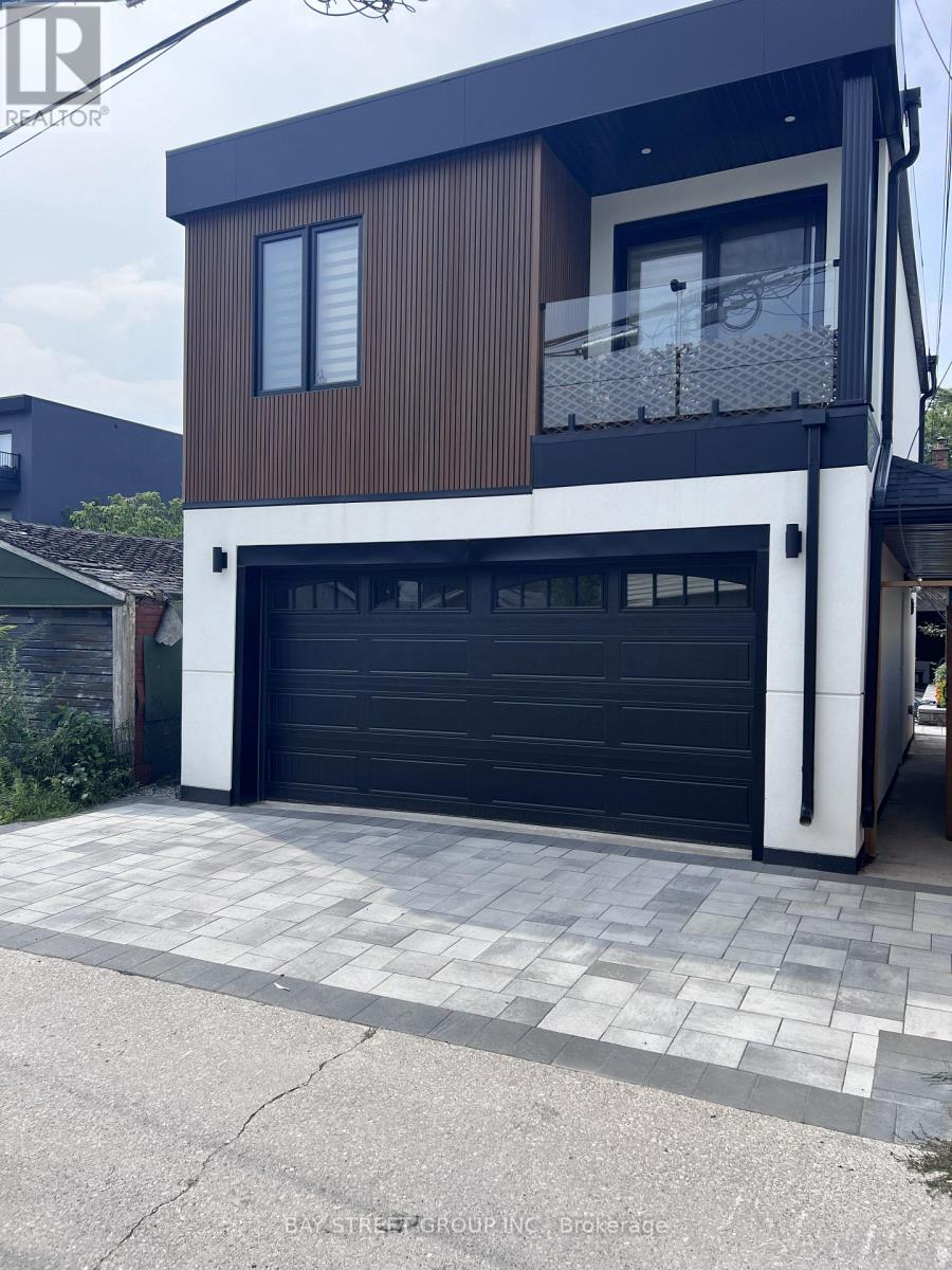51 Batavia Avenue, Toronto, Ontario  M6N 4A1 - Photo 2 - W13744324
