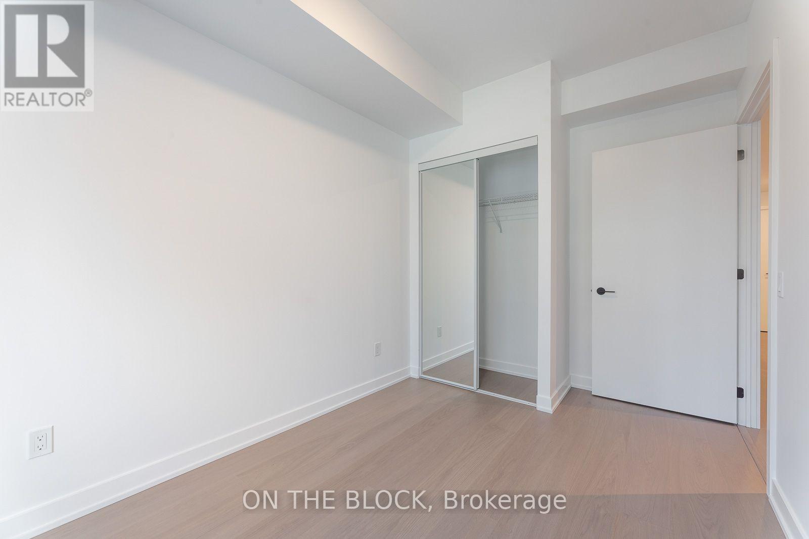 91 Montclair Avenue, Toronto, Ontario  M5P 0A9 - Photo 18 - C13742914