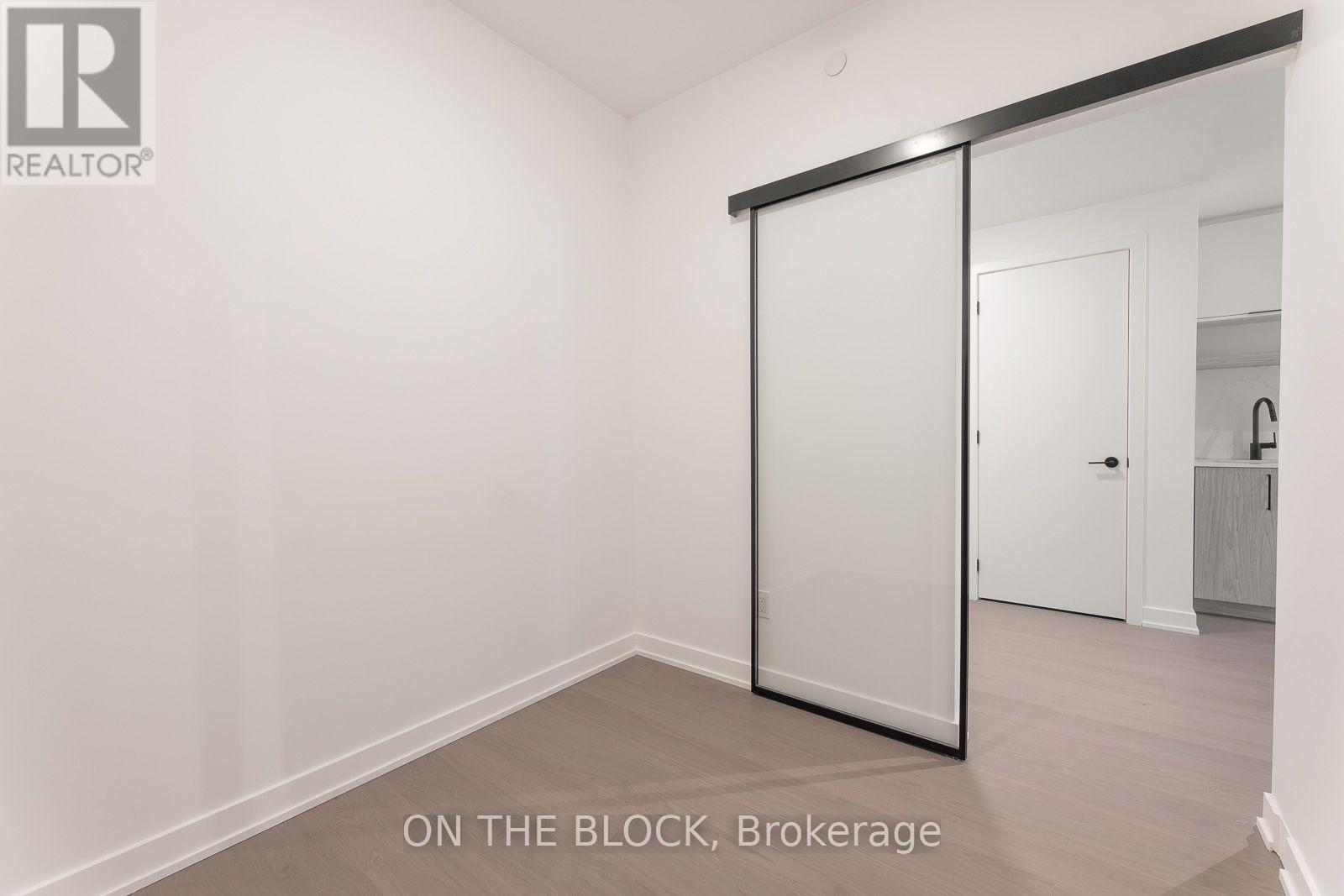 91 Montclair Avenue, Toronto, Ontario  M5P 0A9 - Photo 6 - C13742914