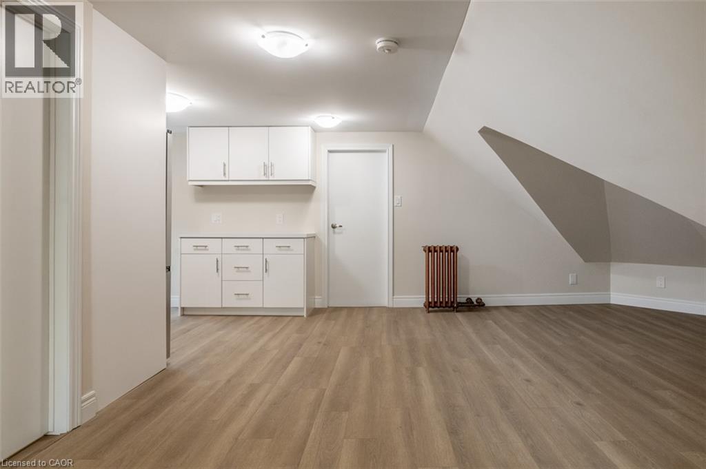 124 Gladstone Avenue Unit# 3, Hamilton, Ontario  L8M 2H9 - Photo 10 - 40860062