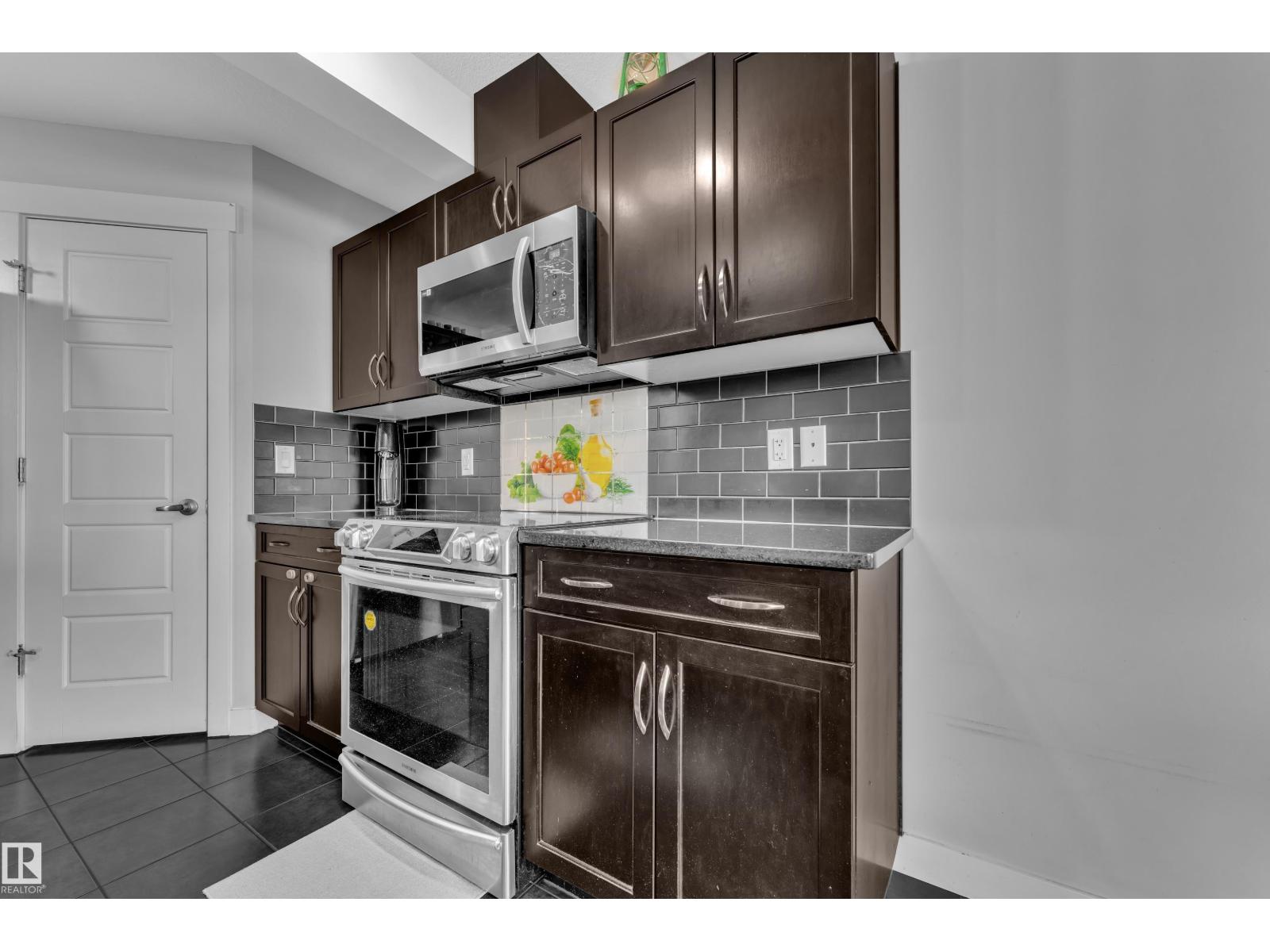 9919 217 St NW, Edmonton, Alberta T5T 4T5 - Photo 12 - E4507040