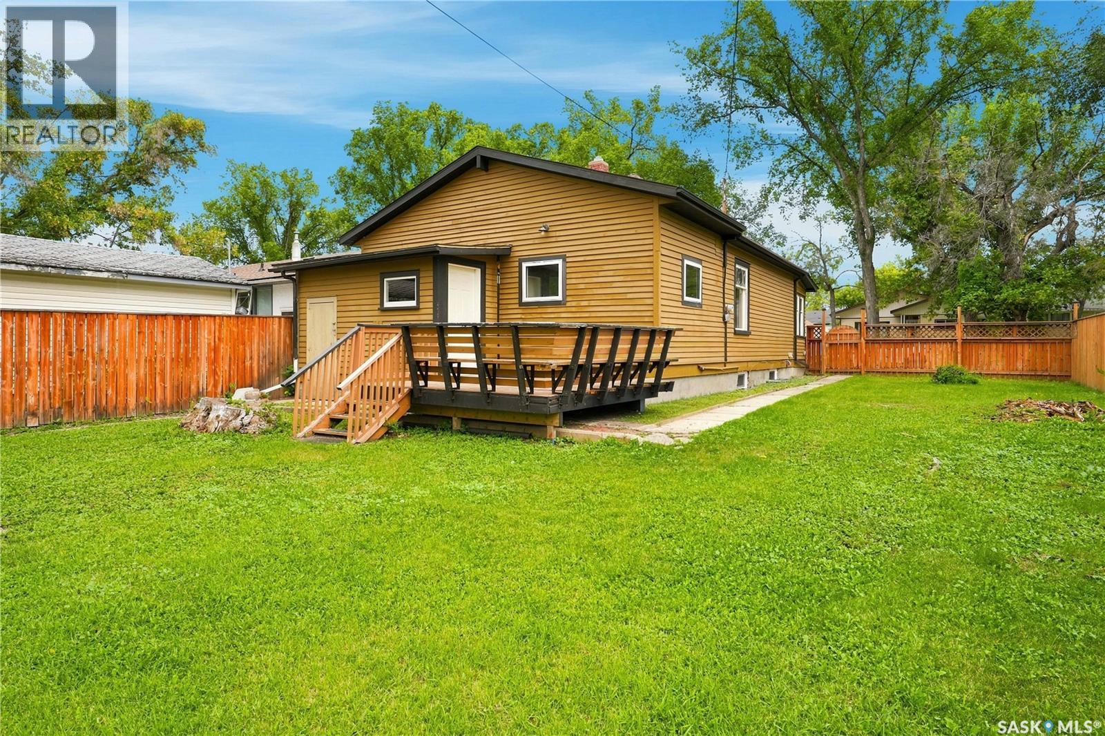 1741 98th Street, North Battleford, Saskatchewan  S9A 0M9 - Photo 26 - SK047535