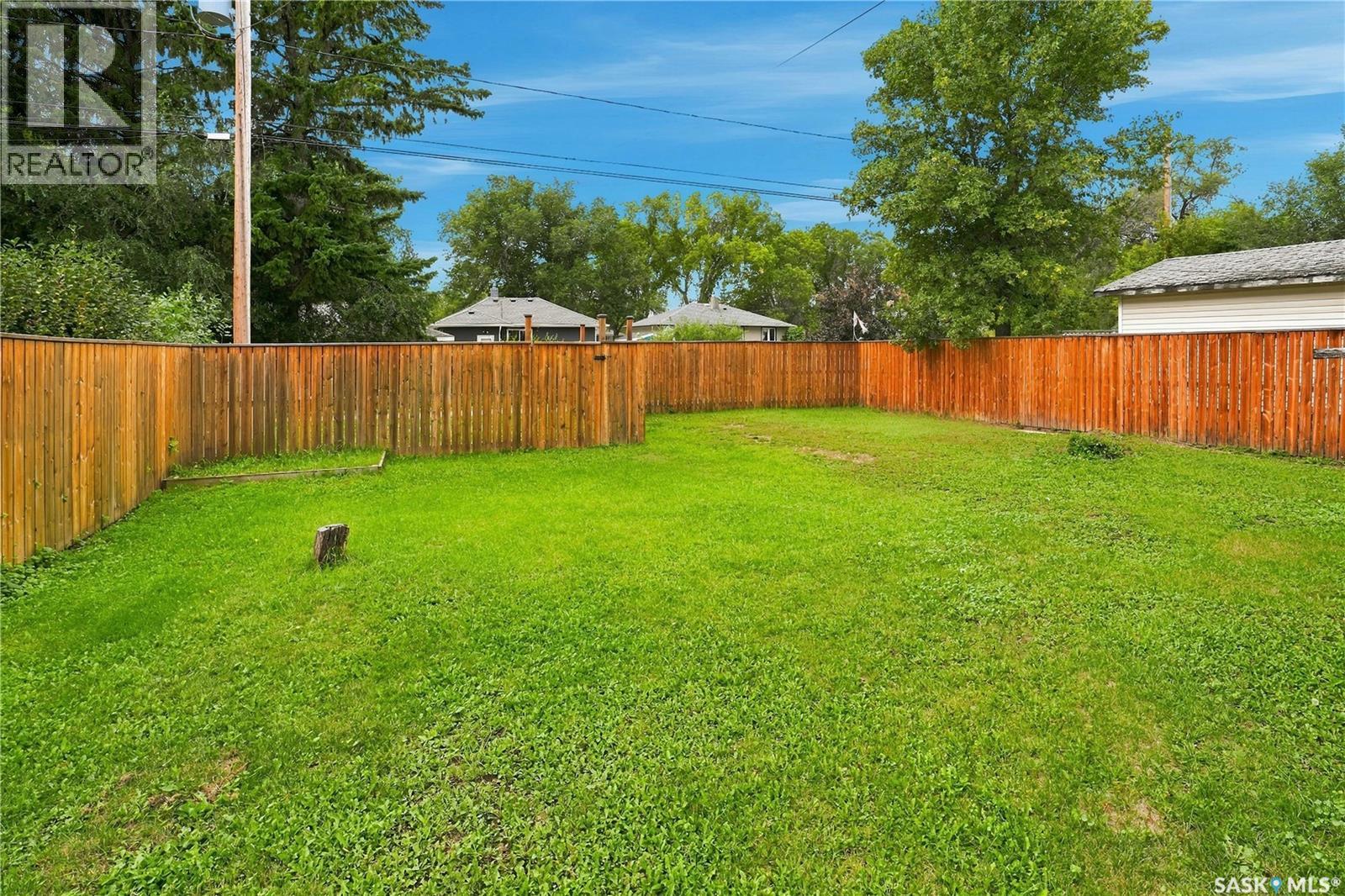 1741 98th Street, North Battleford, Saskatchewan  S9A 0M9 - Photo 28 - SK047535